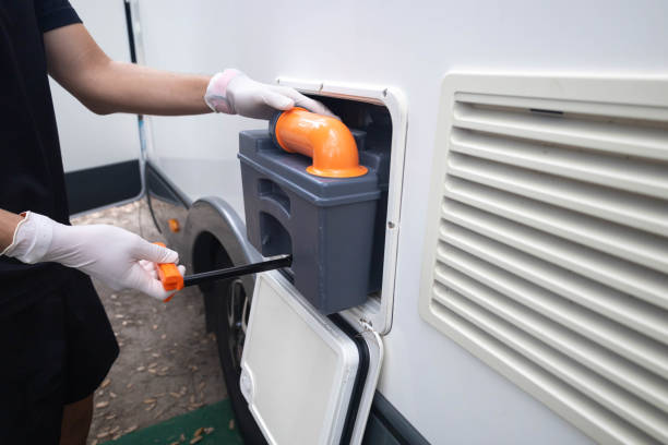 Portable Toilet Options We Offer in Jones, OK